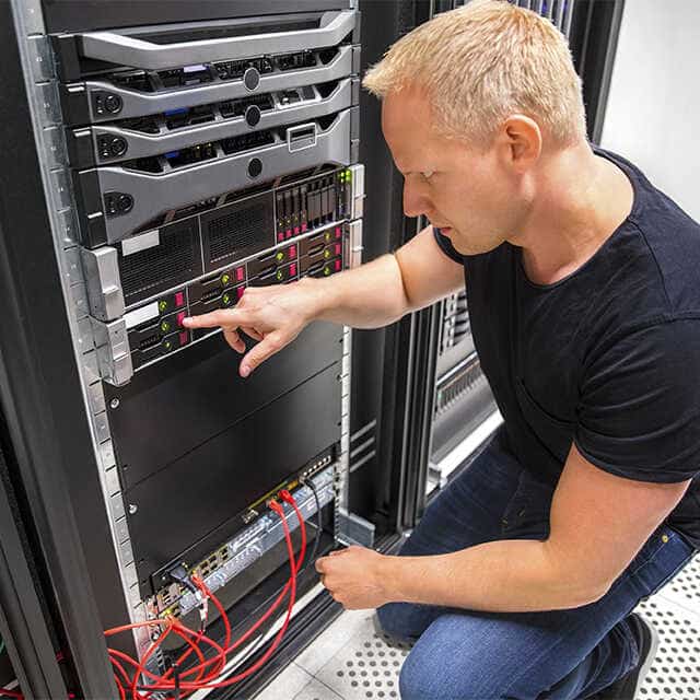 Příprava dedikovaného serveru a síťového nastavení