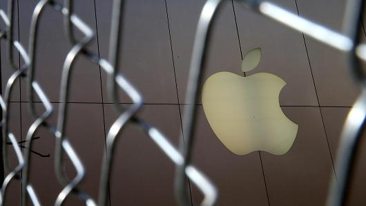 Apple buys Beats Electronics Apple buys Beats Electronics
