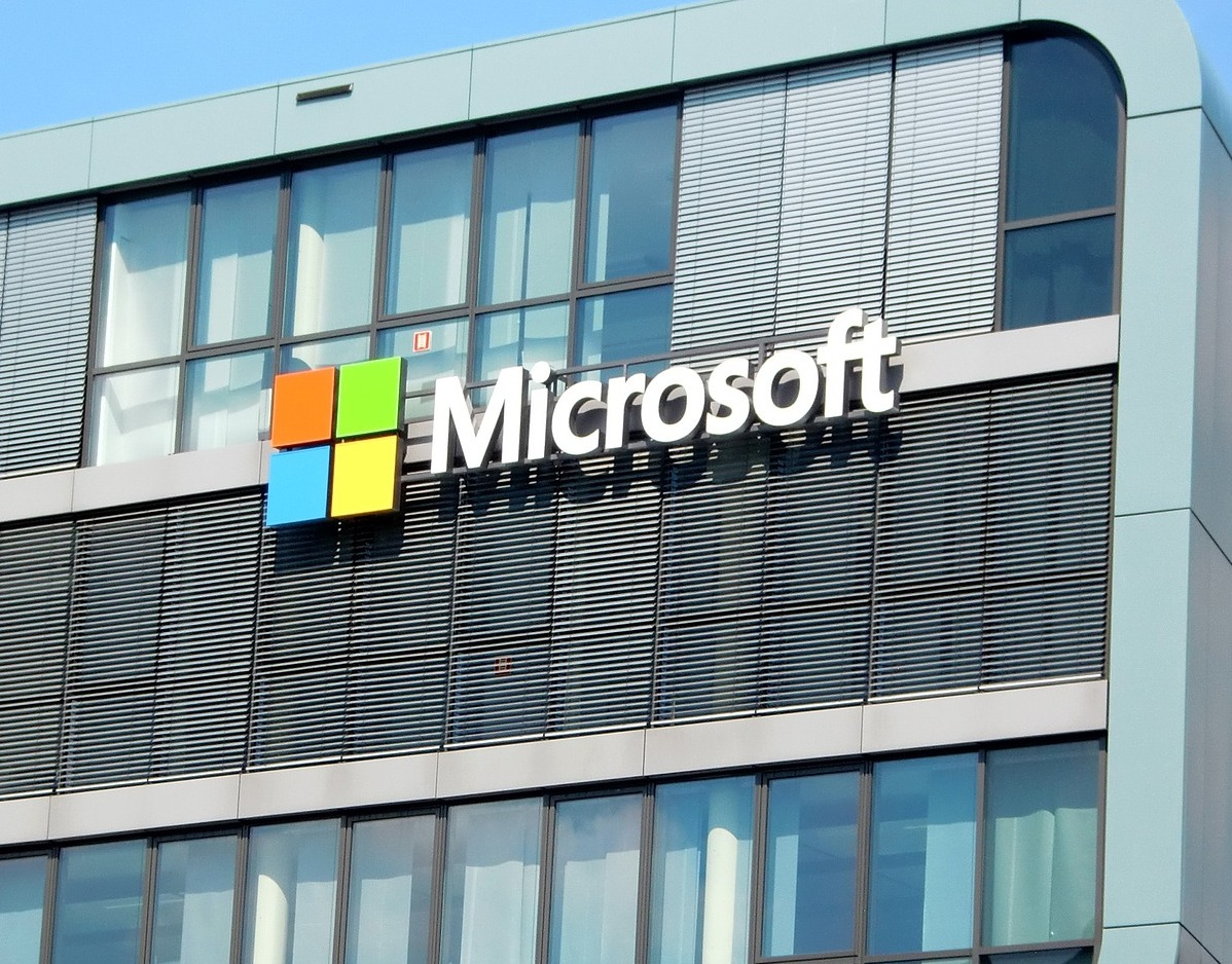 Own Microsoft licenses with Coolhousing servers